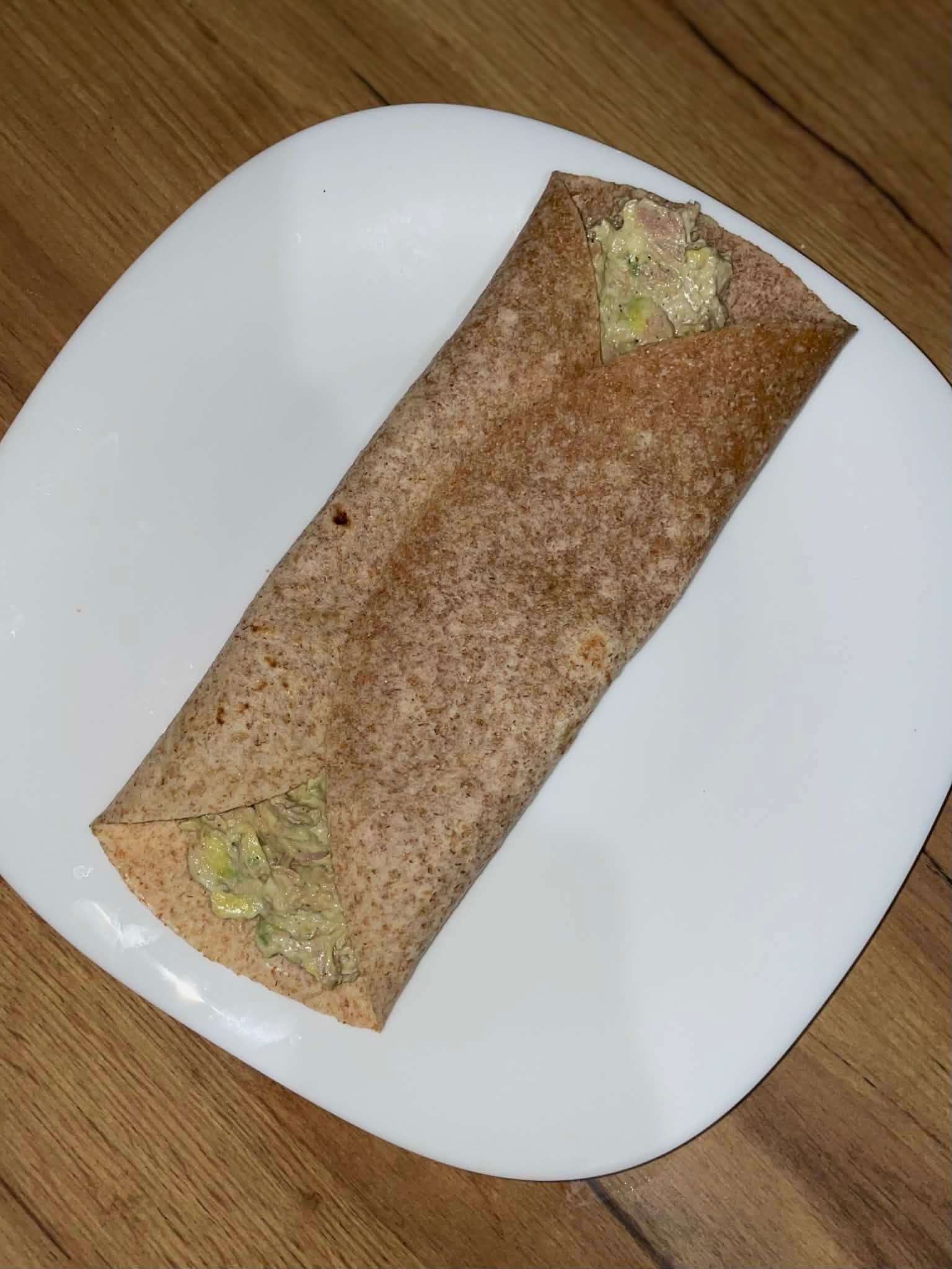 tuna and avocado wrap: one of the highest-protein post-workout recipes